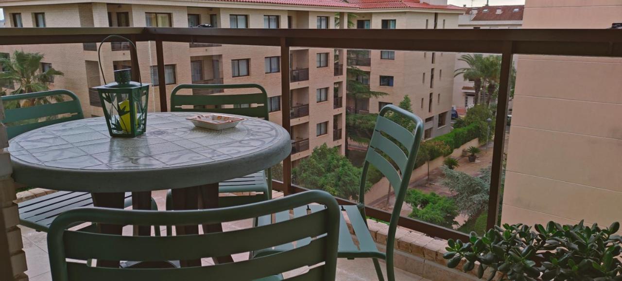 Concordia, Con Parking En El Puerto De Cambrils Apartman Kültér fotó
